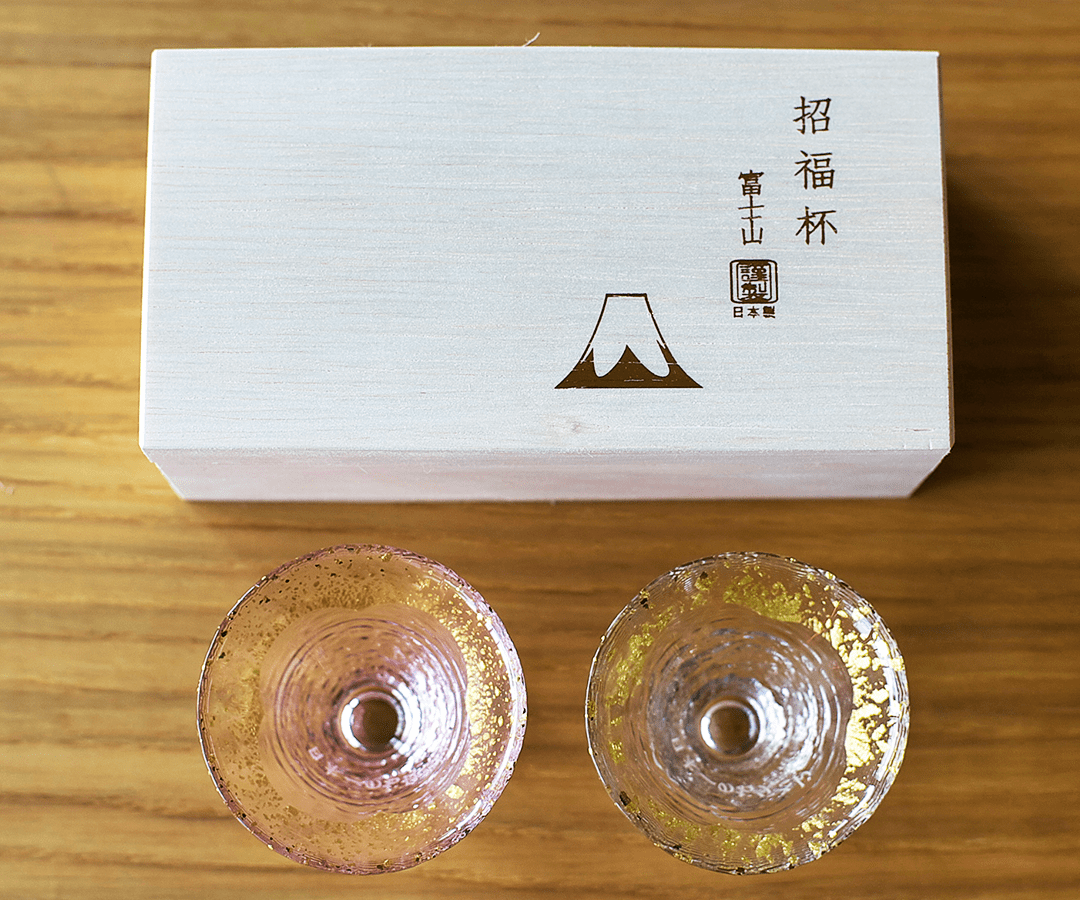 木箱入り